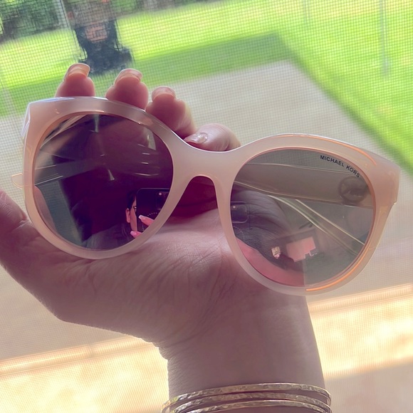 Michael Kora Pink Sunglasses - Picture 1 of 4
